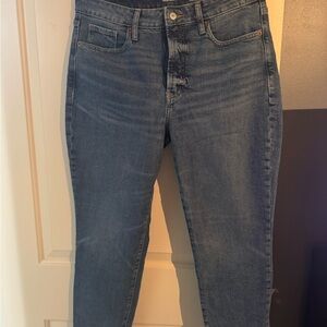 Old Navy Women's Light Blue High-Rise Straight Jeans